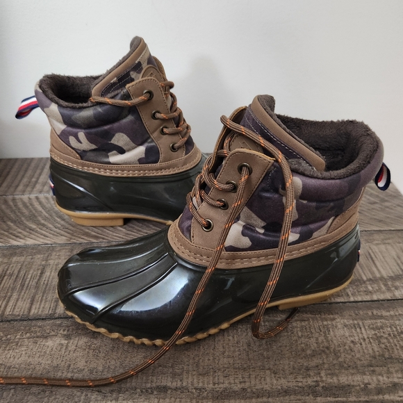 Tommy Hilfiger Size 7 Harvet Duck Snow Boots - Camo Brown Green - Picture 4 of 7